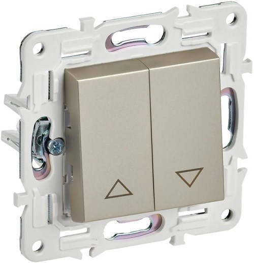 Выключатель двухклавишный для жалюзи IEK SK-V15-0-10-K37 1157957