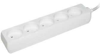 Удлинитель  IEK WYP10-06-05-03-N 1159450