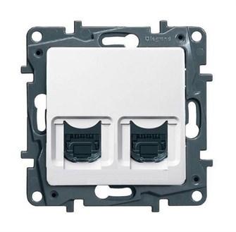 Розетка  Legrand 672252 896131