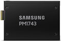 Накопитель SSD 2.5'' Samsung MZWLO7T6HBLA-00A07 7680 ГБ 1032946